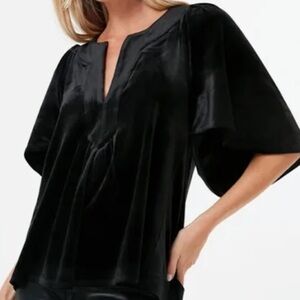 Tuckernuck Pomander Place black velvet Finley top with Pleated Detail worn once